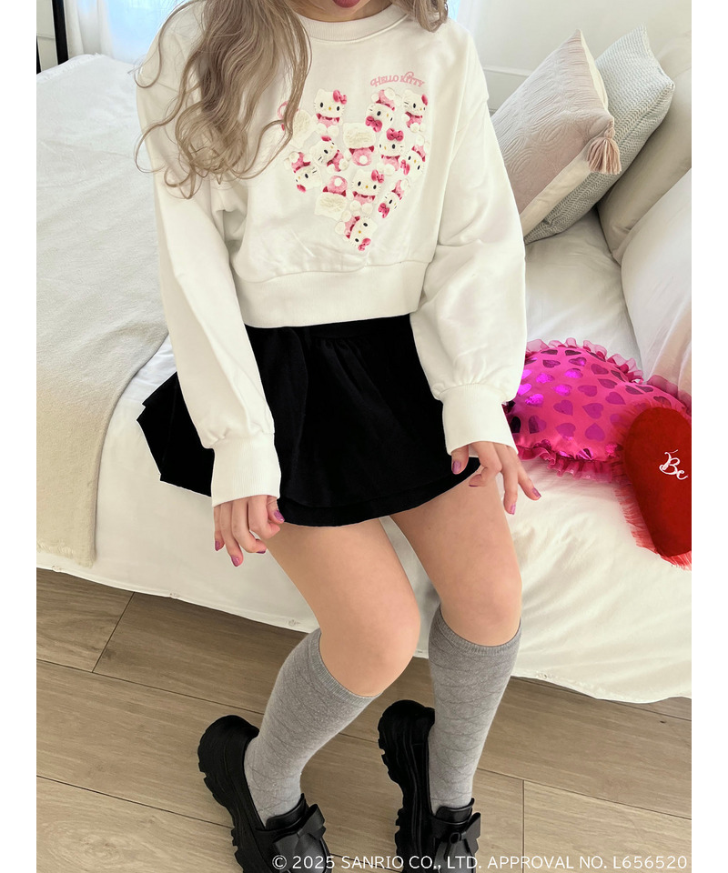 【HELLO KITTY】ハートぬいぐるみスウェット 詳細画像 オフホワイト 1