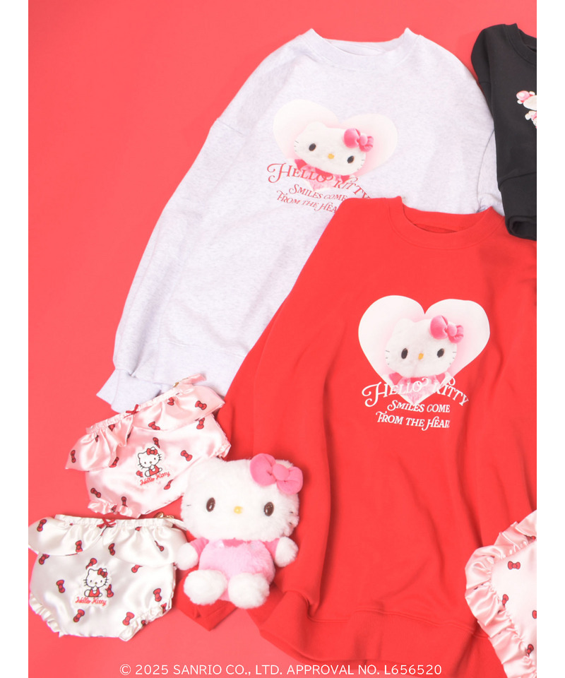 【HELLO KITTY】 SMILES COME FROM THE HEART SWEAT 詳細画像 レッド 13