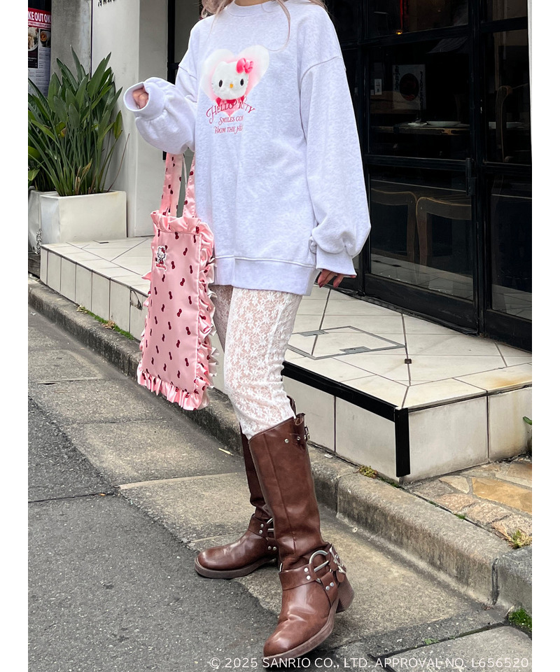 【HELLO KITTY】 SMILES COME FROM THE HEART SWEAT 詳細画像 ライトグレー 9