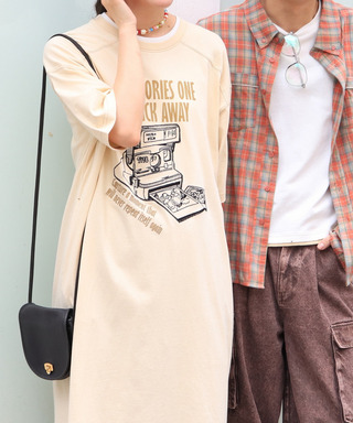 Instant cameraモチーフカットOP