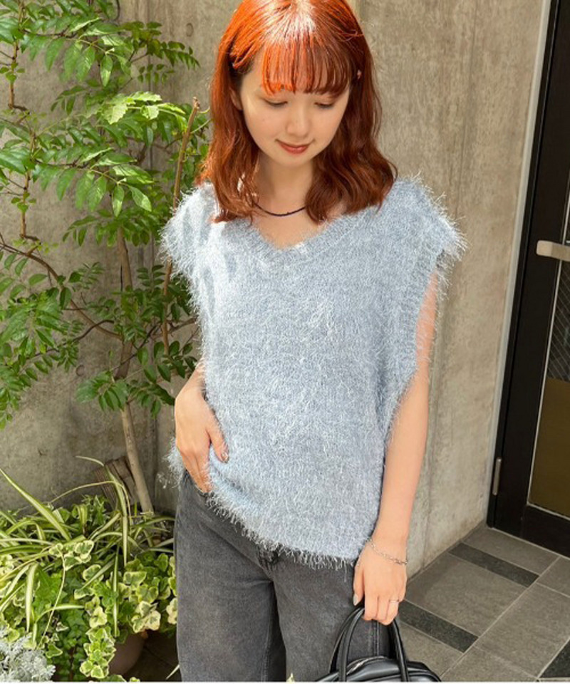 フェザーVネックベスト 詳細画像 ブルー 1