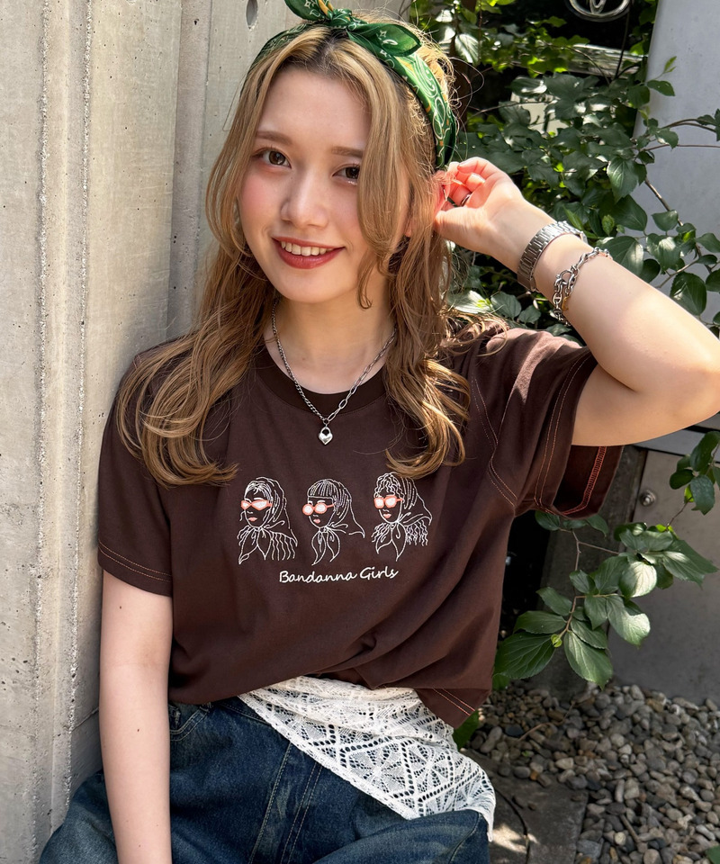 BANDANA GIRL 刺しゅうTEE 詳細画像 ブラウン 3