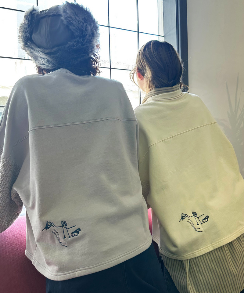 とにかく進む恐竜刺しゅうプルオーバー 詳細画像 ライトグレー 7