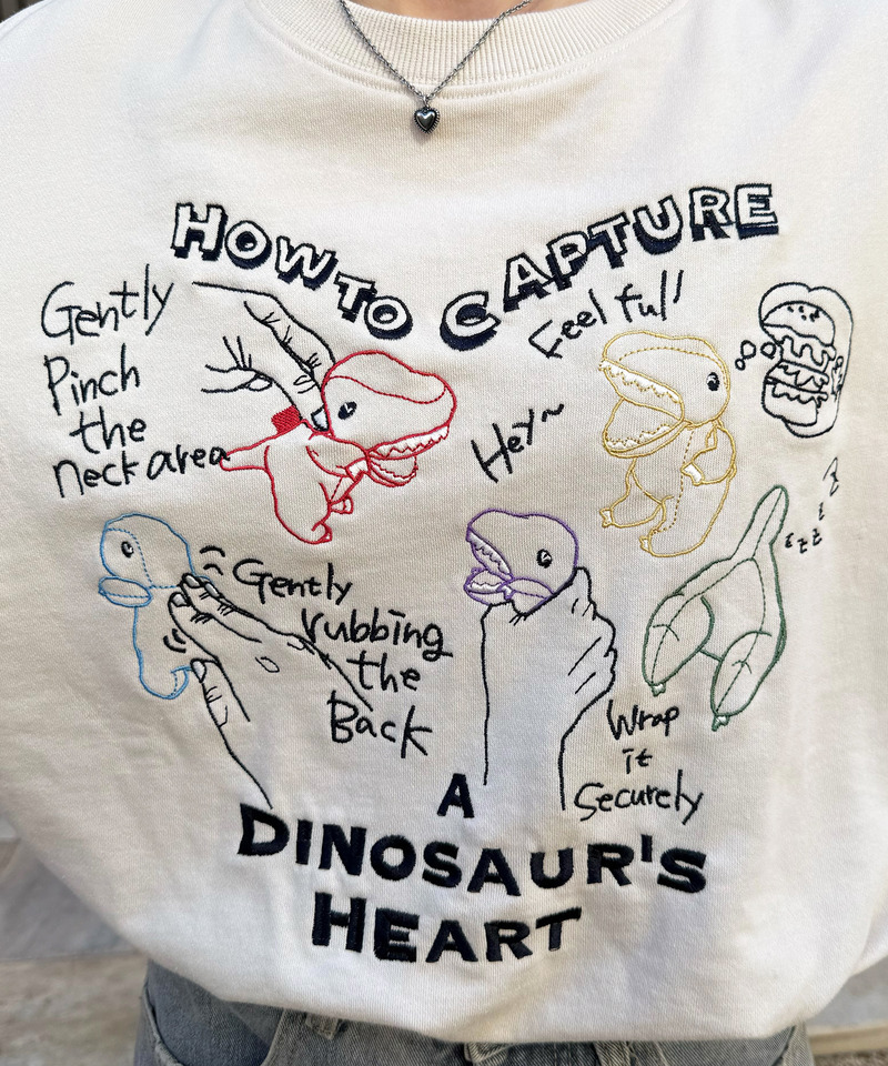How to Capture a Dino. Heart 刺しゅうプルオーバー 詳細画像 オフホワイト 4