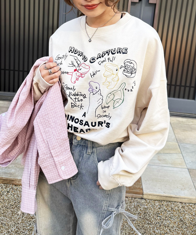 How to Capture a Dino. Heart 刺しゅうプルオーバー 詳細画像 オフホワイト 5