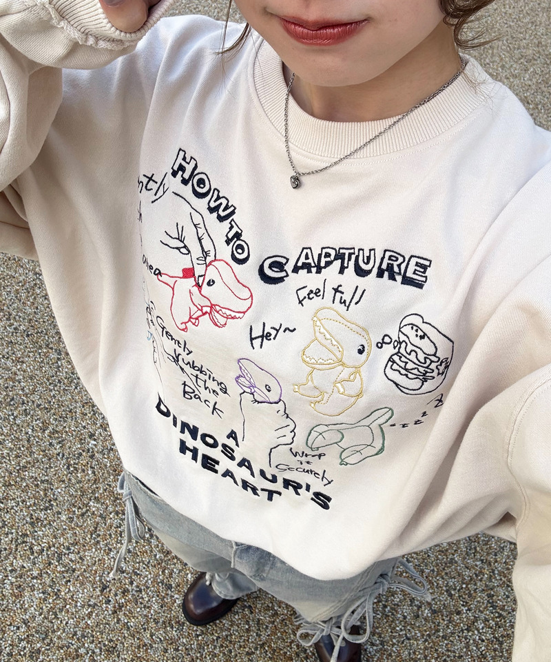 How to Capture a Dino. Heart 刺しゅうプルオーバー 詳細画像 オフホワイト 6
