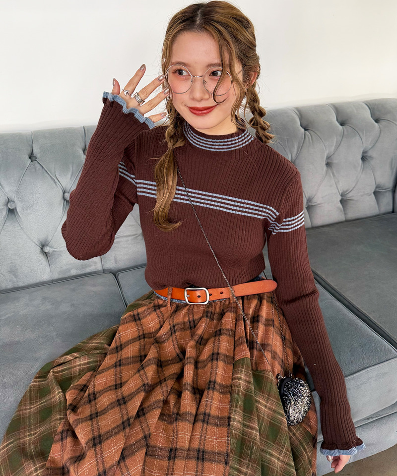 ラインハイネックフリルニット 詳細画像 ブラウン 2