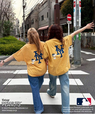 MLB×PEANUTSコラボ STADIUM BIG TEE