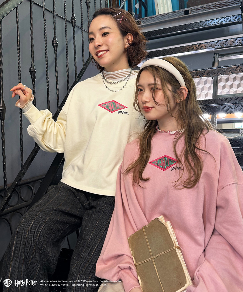 【Harry Potter】ハニーデュークス バックプリントプルオーバー 詳細画像 オフホワイト 6