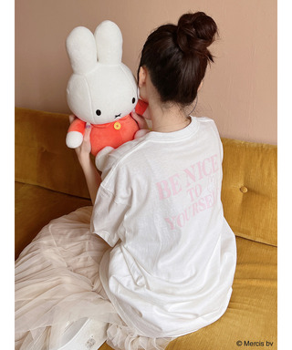 miffy ロゴプリントTシャツ
