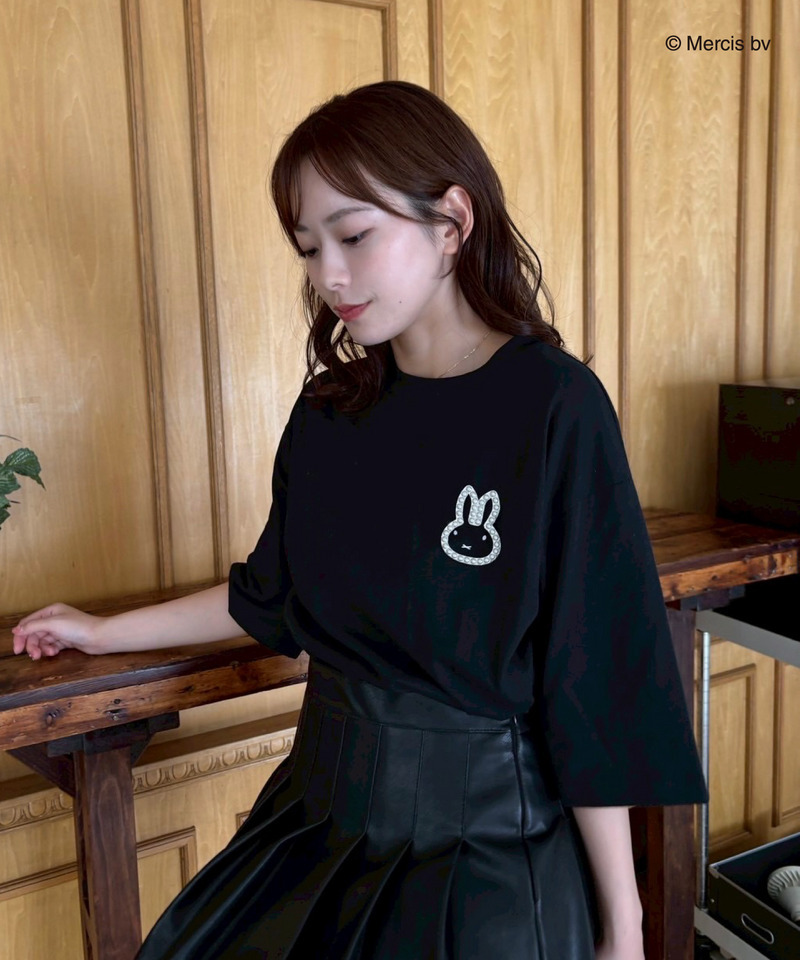 miffy バックプリントTシャツ (とんがり耳) 詳細画像 ブラック 3