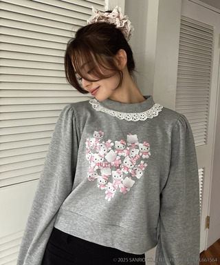 ANGEL【HELLO KITTY】 HEART FRILL SWEAT