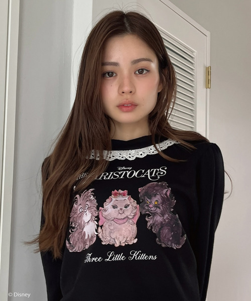 【Disney】おしゃれキャット / フリルスウェット 詳細画像