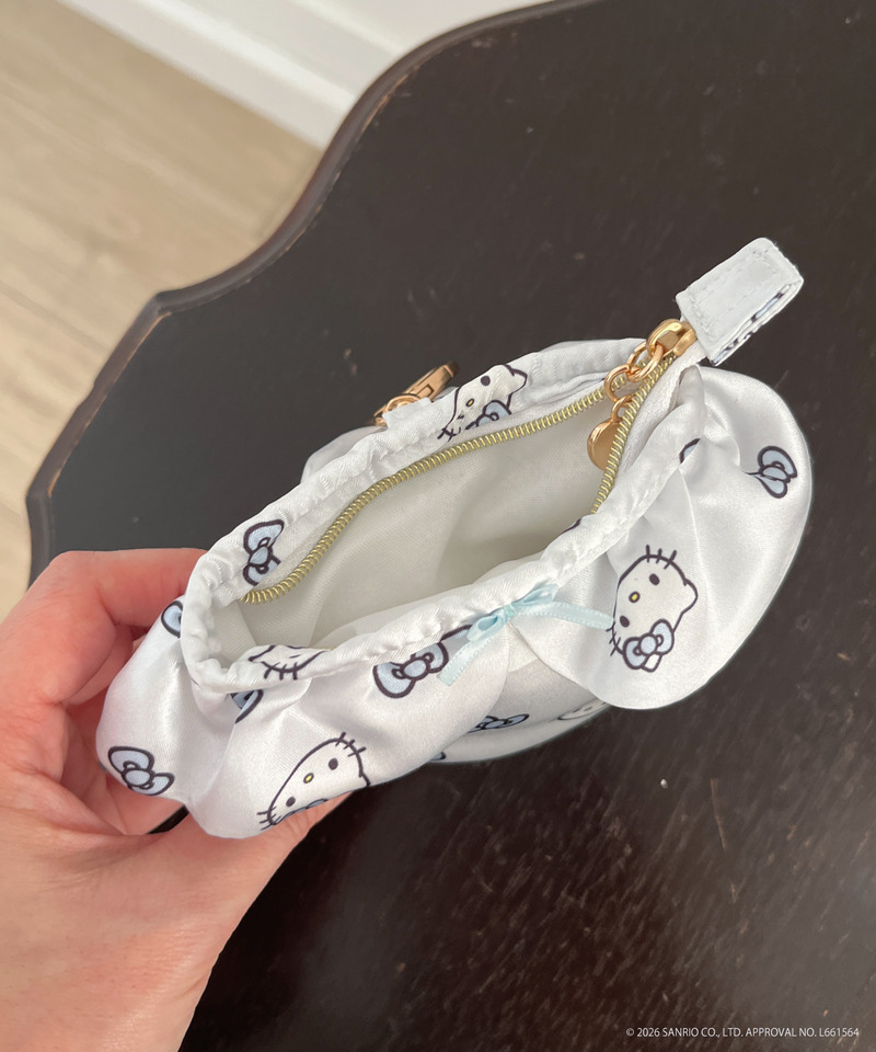 【HELLO KITTY】PANTIES POUCH CHARM 詳細画像 ブルー 2