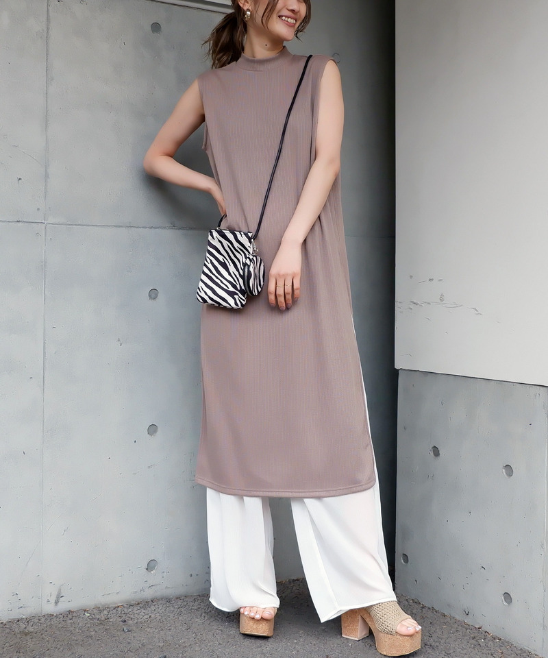 ロングスリットリブトップス 詳細画像 ベージュ 3