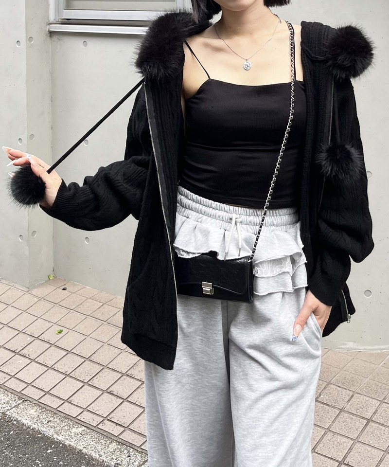 ぽんぽん付きケーブル編みZIPニットパーカーワンピース 詳細画像 ブラック 11