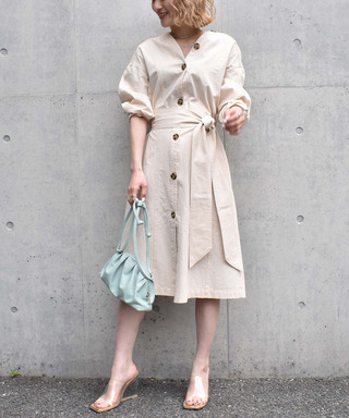 フロントボタンワンピース