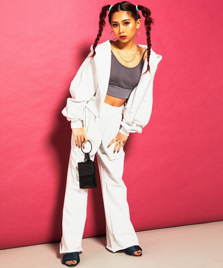 コンパクトスウェットZIPパーカー&times;カットオフ裏毛パンツ