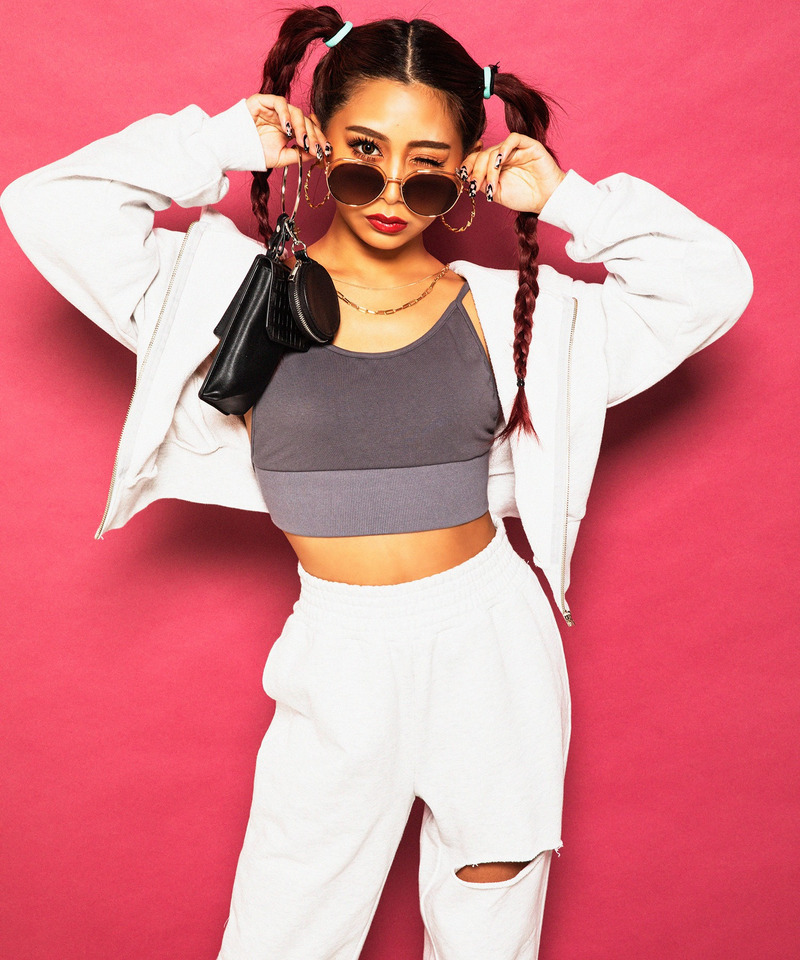 コンパクトスウェットZIPパーカー&times;カットオフ裏毛パンツ 詳細画像 グレー 3