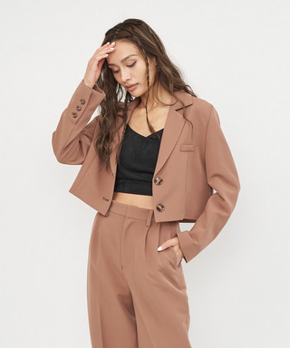 テーラーショートジャケット