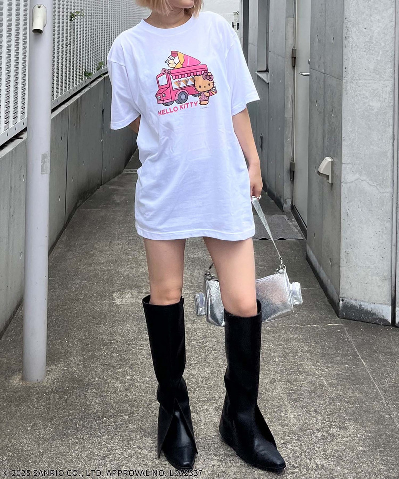 【Sanrio characters/サンリオキャラクターズ】ハローキティスーベニアTシャツ 詳細画像 ホワイト系 6