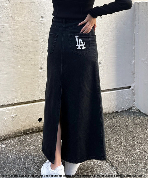 【MLB】ポケットロゴスリットデニムスカート 詳細画像