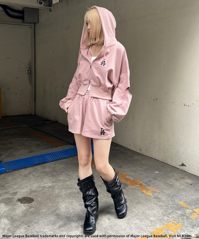 【MLB】ZIPロゴフーディーセットアップ 詳細画像 ピンク 6