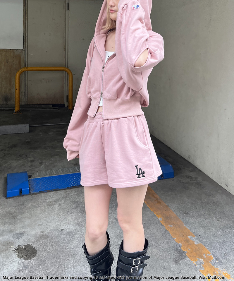 【MLB】ZIPロゴフーディーセットアップ 詳細画像 ピンク 9