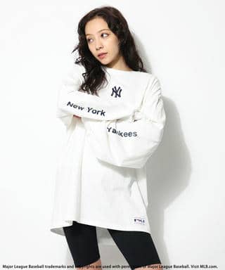 【MLB】刺繍ロゴロンTEE