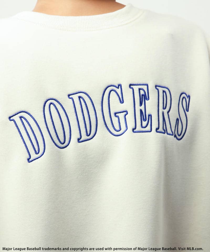 【MLB】2WAY刺しゅうロゴスウェット 詳細画像 オフホワイト 11