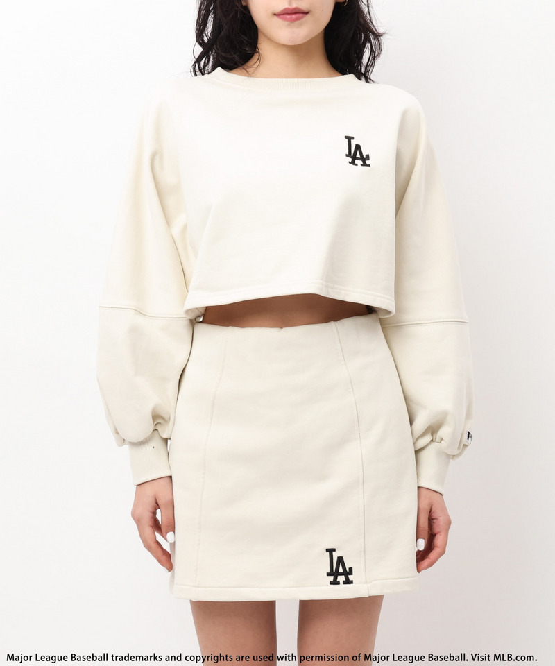 【MLB】刺しゅうロゴドルマンスカートセットアップ 詳細画像 オフホワイト 8