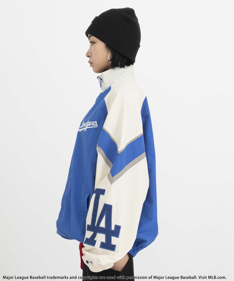 【MLB】TOKYO SERIES 2025 配色ナイロンジャケット 詳細画像 ブルー 6
