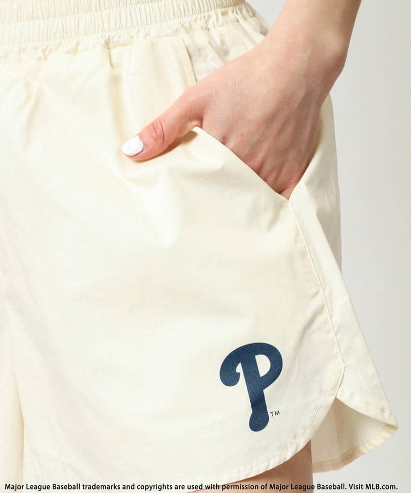 【MLB】オーバーサイズシャツ×ショートパンツセットアップ 詳細画像 オフホワイト 20