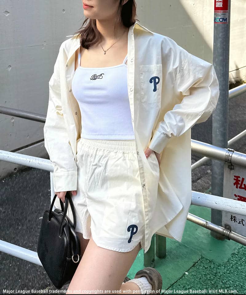 【MLB】オーバーサイズシャツ×ショートパンツセットアップ 詳細画像 オフホワイト 8