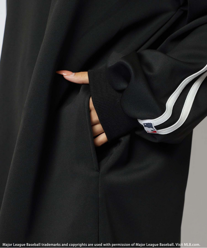 【MLB】モックネックラインワンピース 詳細画像 ブラック 14
