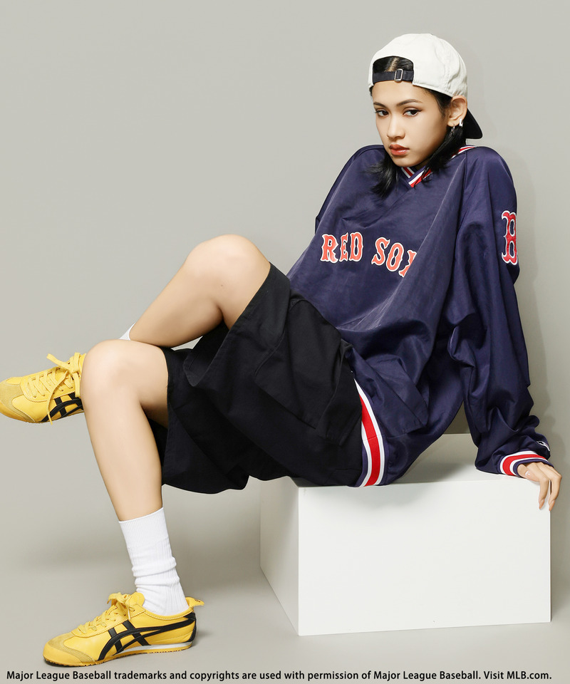 【MLB】刺しゅうロゴナイロンプルオーバー 詳細画像 ネイビー 2