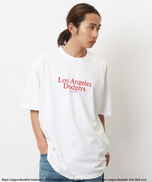 【MLB】フロッキープリントTシャツ