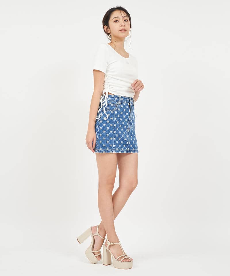 ラインストーンエンブレムドロストギャザートップス 詳細画像 オフホワイト 2