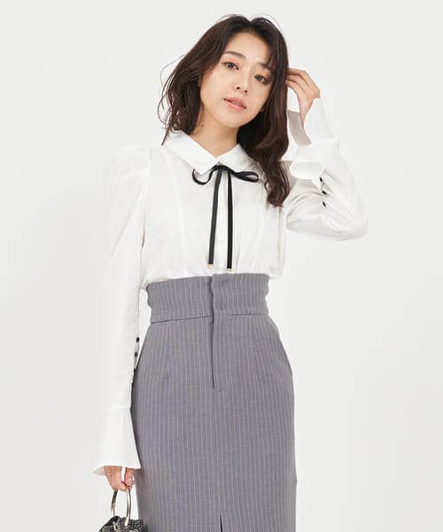 リボンタイ付タイトシャツ 詳細画像