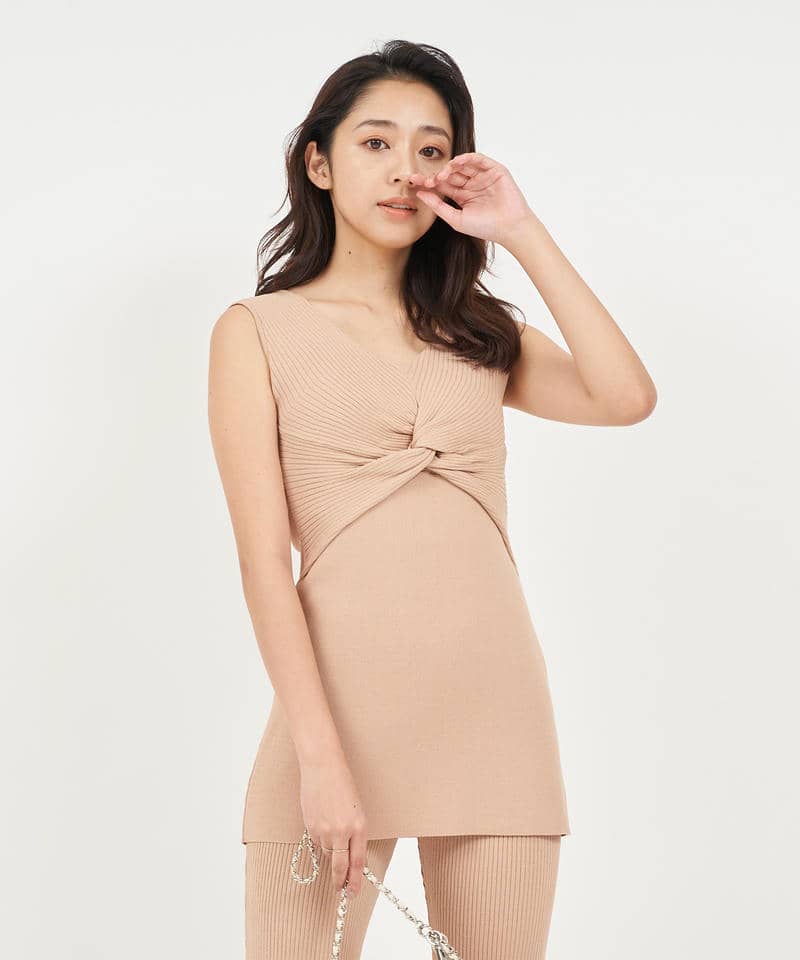 フロントツイストノースリーブニットトップス 詳細画像 ベージュ 1