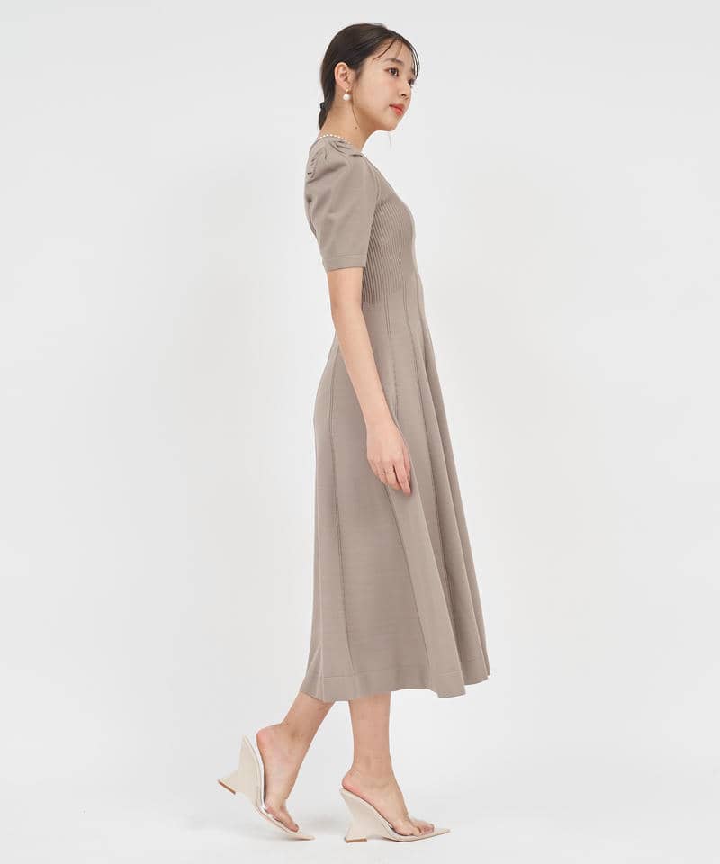 ネックパールパワショルフレアワンピース 詳細画像 モカ 2