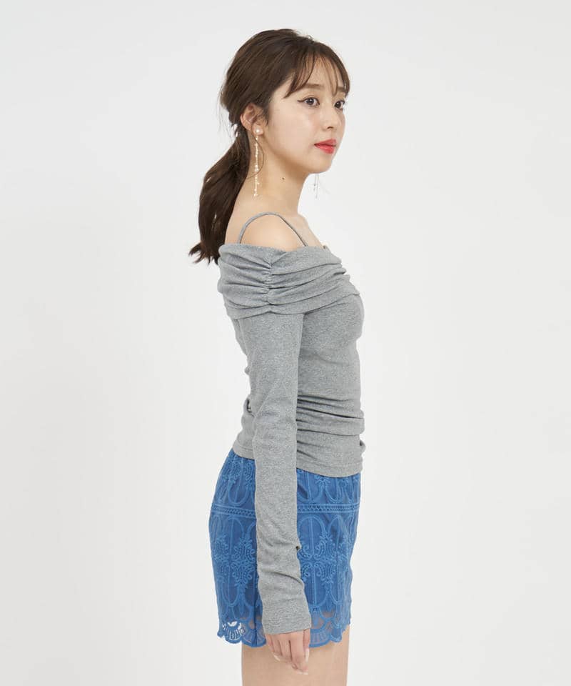 ギャザーオフショルトップス 詳細画像 グレー 2