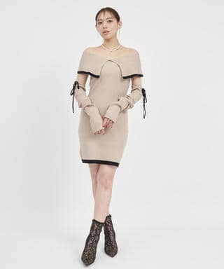 アームウォーマー付配色ケープタイトミニワンピース