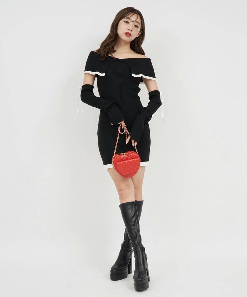 アームウォーマー付配色ケープタイトミニワンピース 詳細画像 ブラック 1