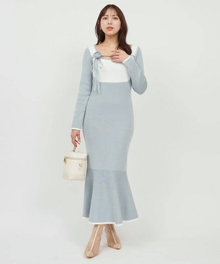 コサージュ付デコルテライン配色ニットマーメイドワンピース