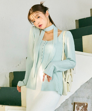 ストール付ボタンスリットニットトップス