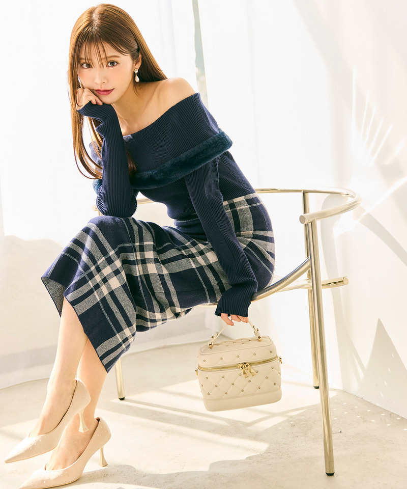 ファートリミングチェックジャガードニットタイトワンピース 詳細画像 ネイビー 10