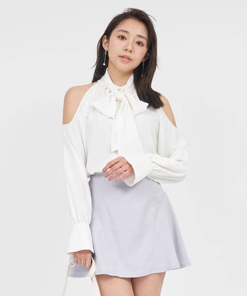 オープンショルダーボウタイブラウス 詳細画像