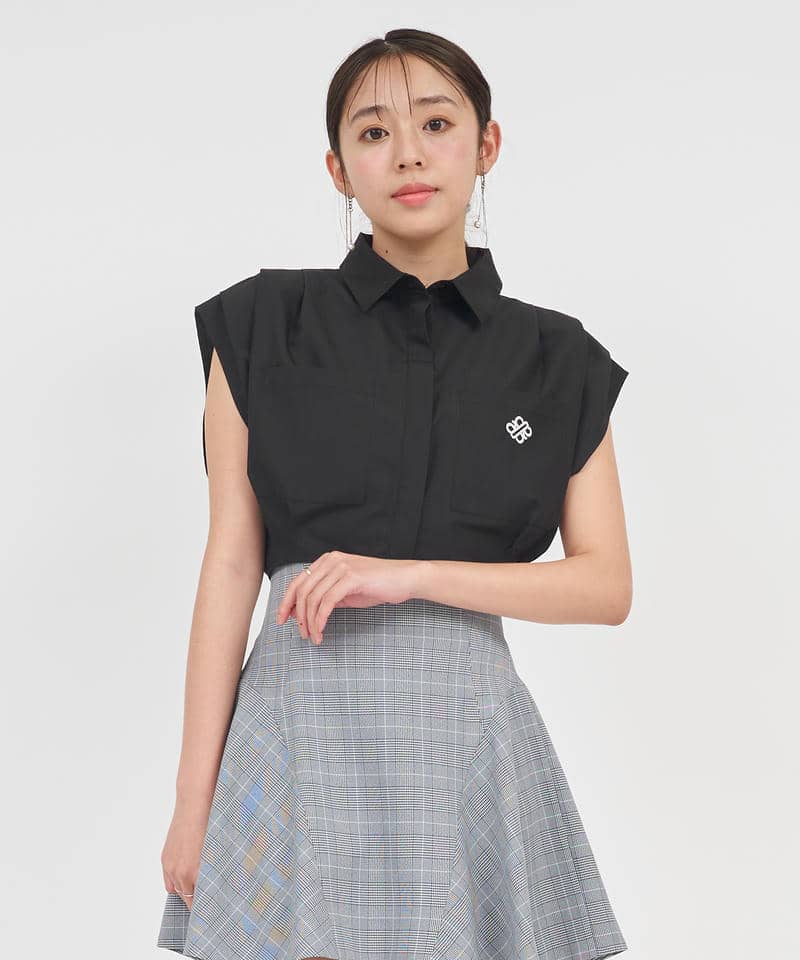 エンブレム刺繍クロップドシャツ 詳細画像 ブラック 1