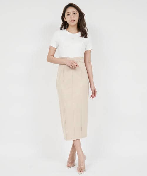 【丈が選べる】エンブレム刺しゅうカットタイトワンピース 詳細画像